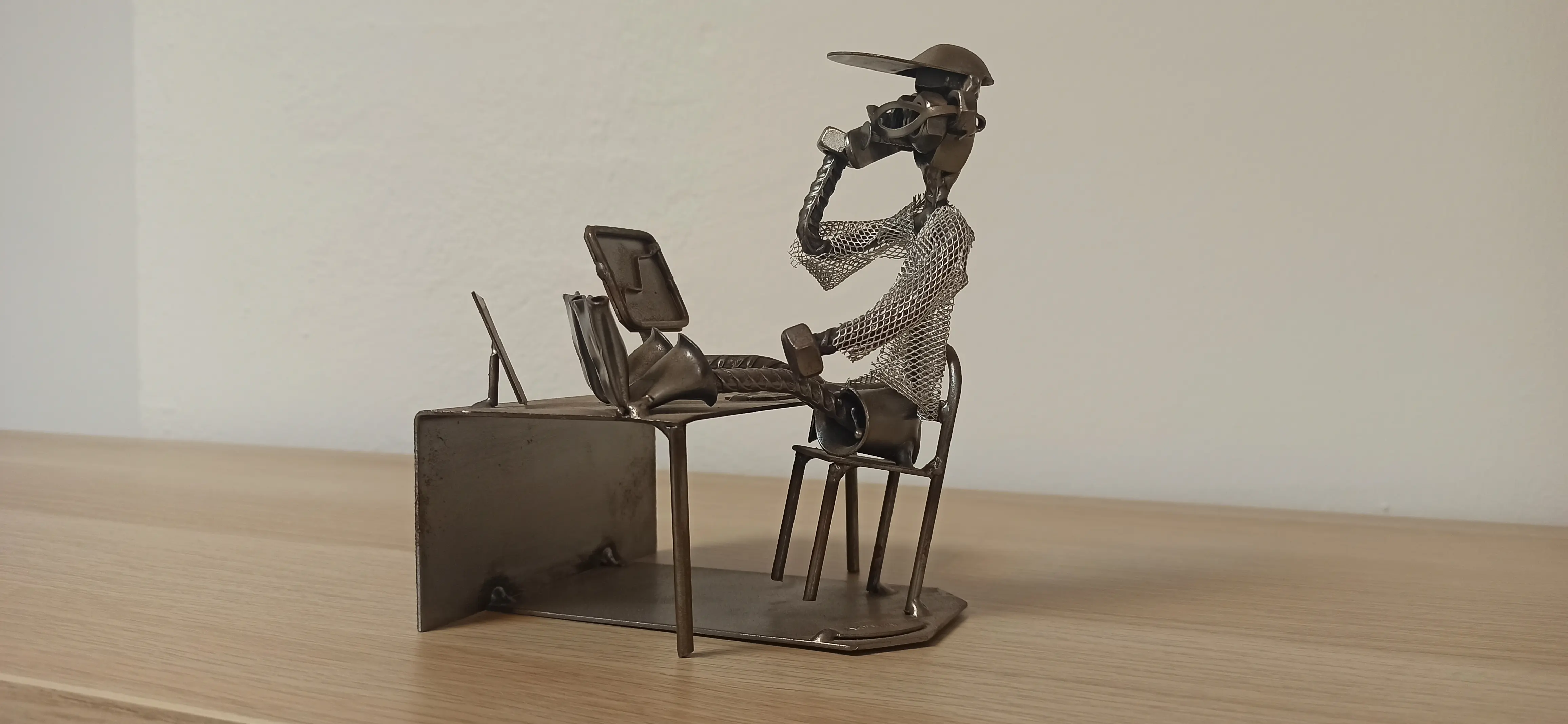 Abogado descanso frontal